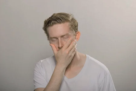male drug user taking cocane and viagara