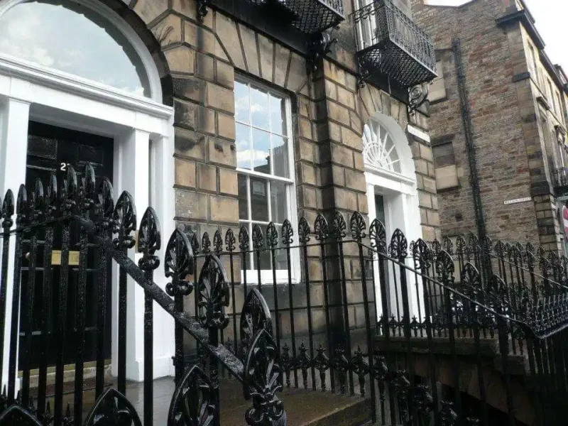catch recovery Edinburgh clinic