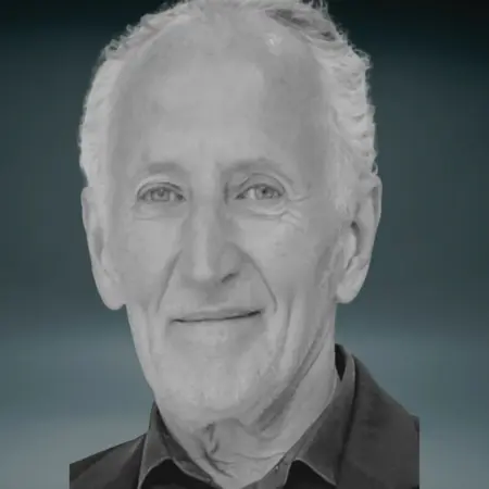 A photographic image of Ken Croslan, Addiction Therapist at CATCH Recovery