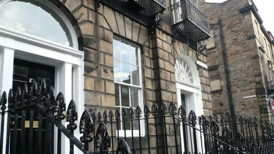 catch recovery Edinburgh clinic